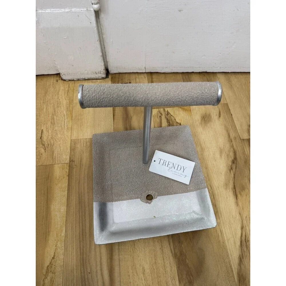 Trendy Living Jewelry Display Stand with Stone Base